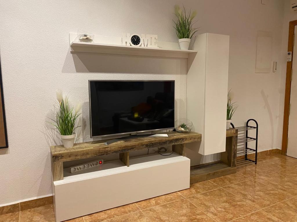 Espanhouse Sonia In La Zenia Playas De 奥里韦拉 外观 照片