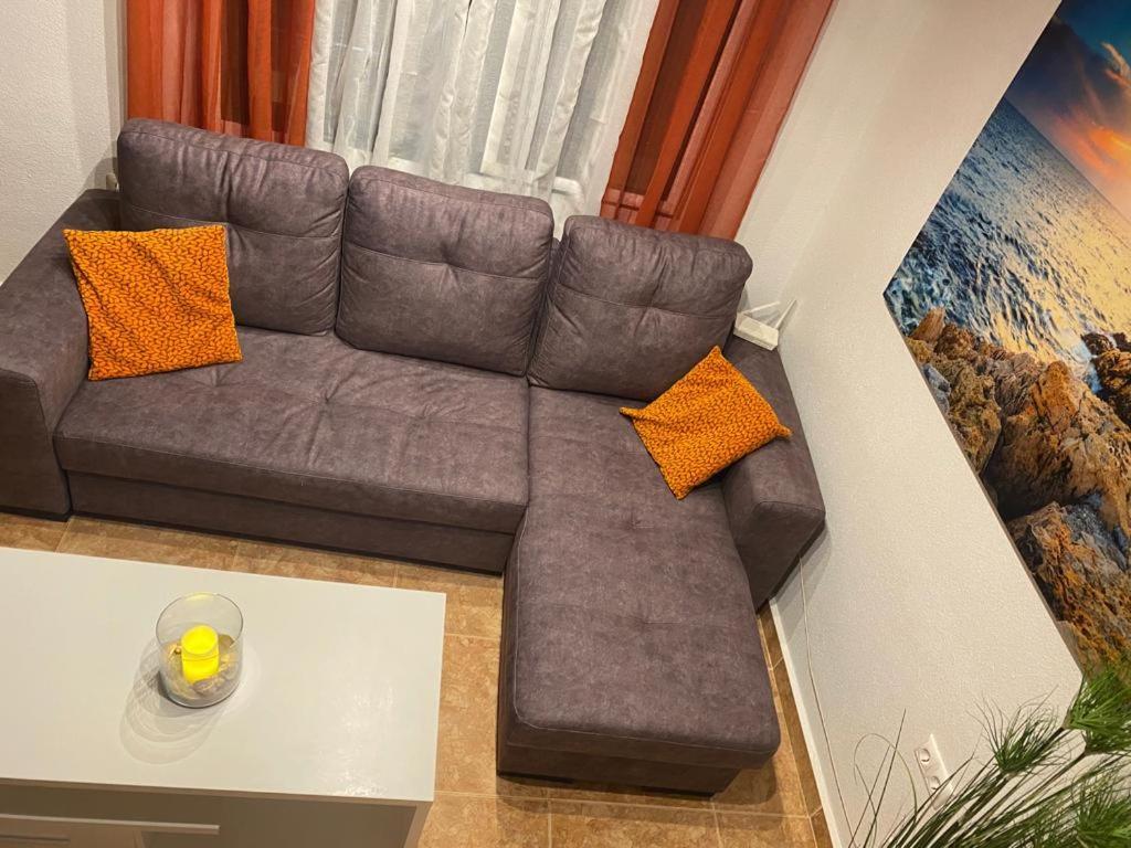 Espanhouse Sonia In La Zenia Playas De 奥里韦拉 外观 照片